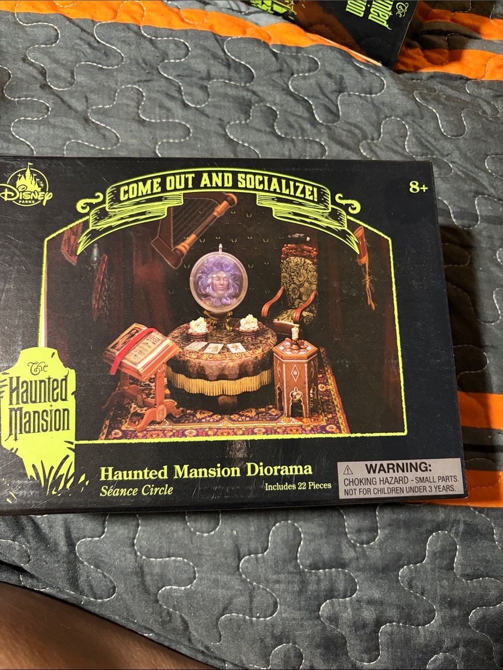 Disney Haunted Mansion Diorama - Black and Green Seance Scene